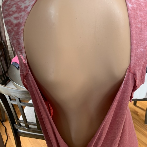 Lorna Jane Tank Top - Picture 2 of 3